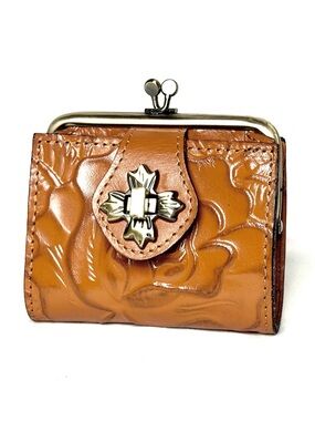 Patricia Nash Casella Embossed Leather Bifold Wallet In Cognac Brown
